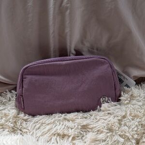 lululemon athletica Mauve Cosmetic Bag